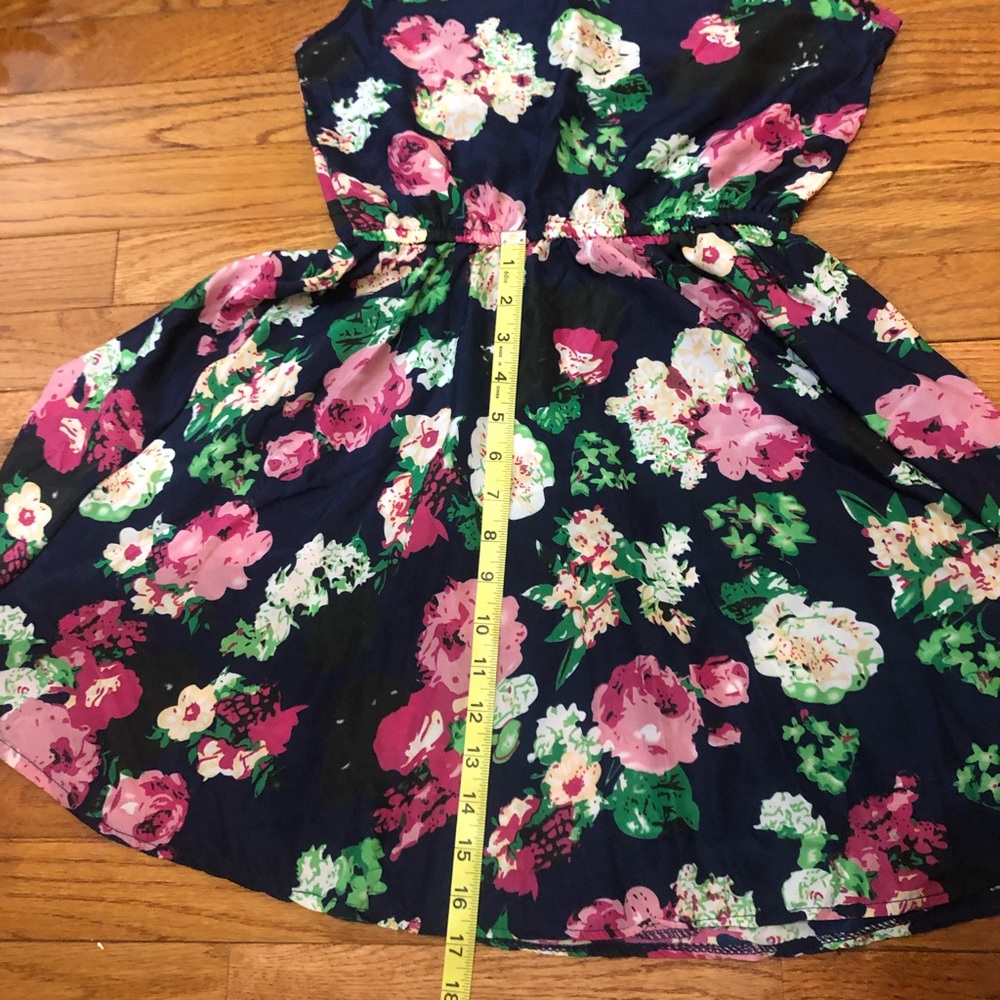 BOGO FLORAL DRESS - Picture 6 of 7